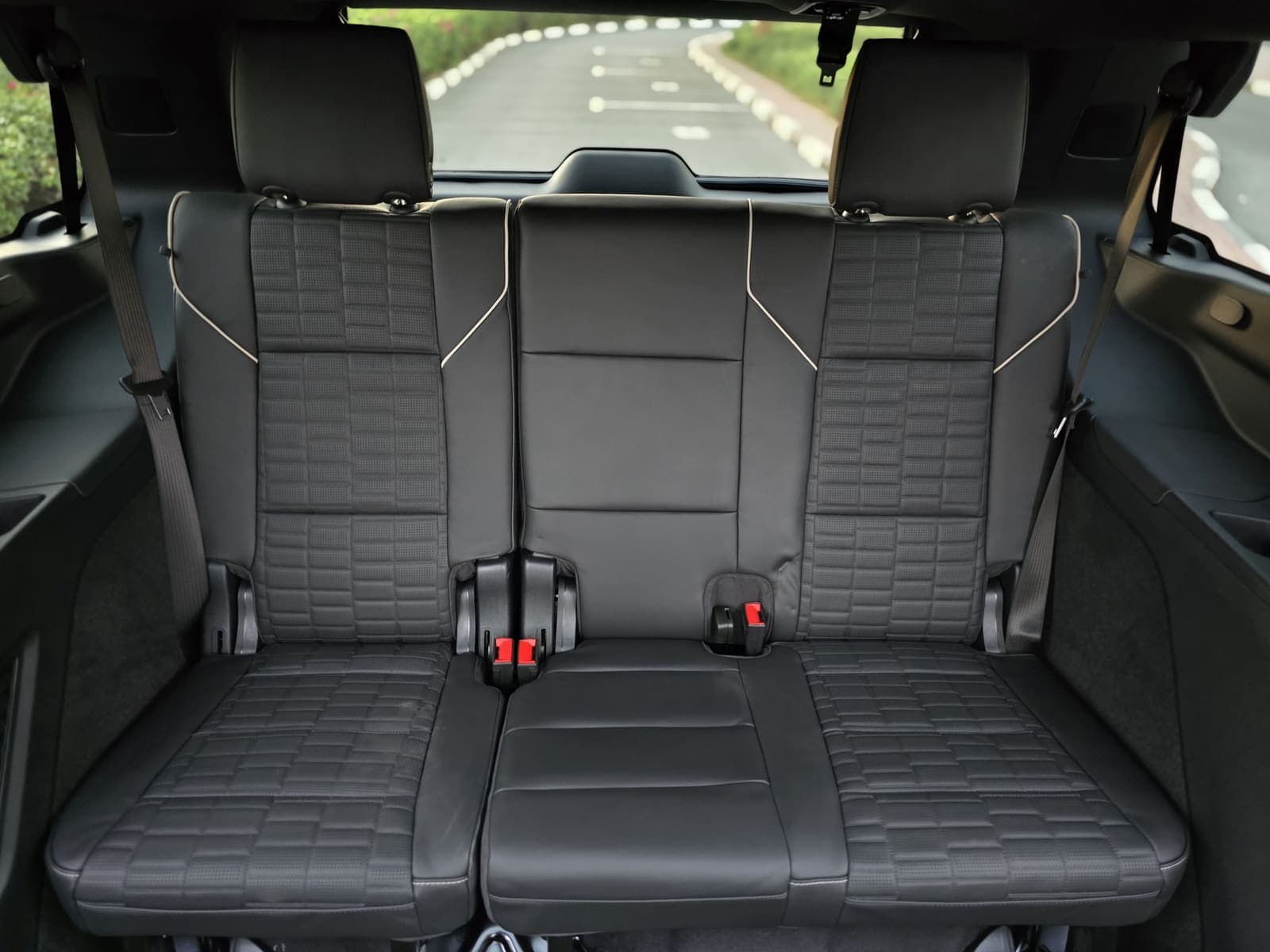Cadillac Escalade Sport Platinum — 2