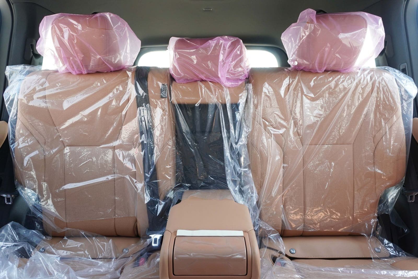 Lexus LX 600 (7 Seats) — 3